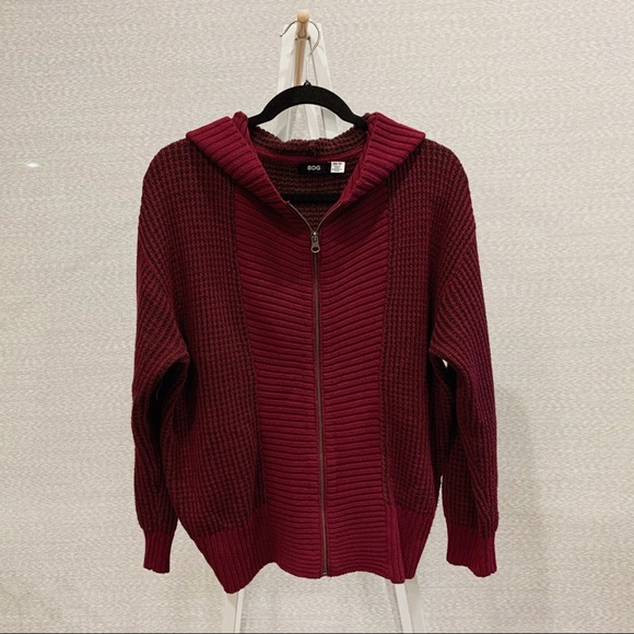 Urban Outfitters Sweater Jacket - Picture 2 of 3